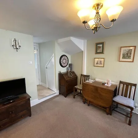 Ivy Cottage, *
